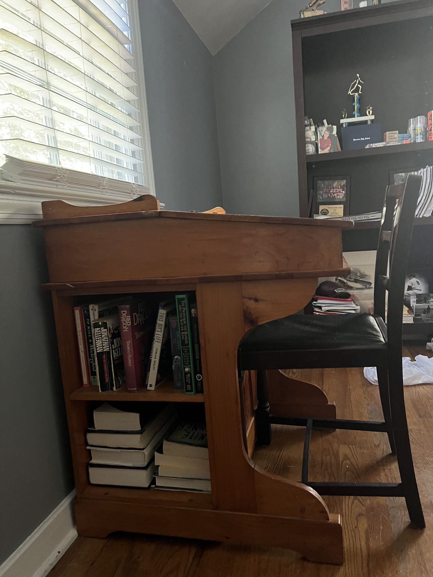 Antique Desk $35