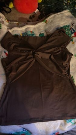 Pair of 3 Tops