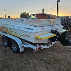 2004 Cheetah 21 Foot Boat 