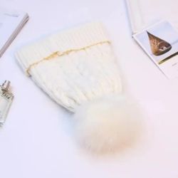 White Thicken Windproof Fleece Winter Beanies Warm Knitted Beanie