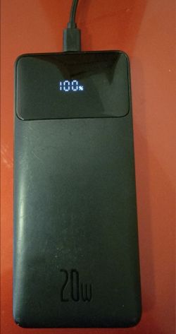 20W Fast Charging 10000mAh Portable Power Bank w/ Digital LED Display & Charger