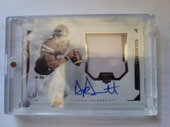 2016 National Treasures RC Dak Prescott Auto Rookie Patch Auto #/99