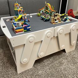 Lego Table 