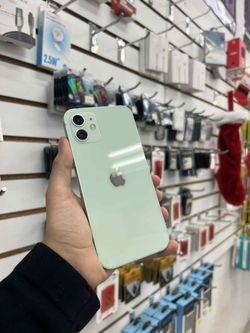 IPhone 12 64GB UNLOCKED 