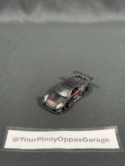1/65 Takara Tomy Tomica #13 - Black Nissan GT-R Nismo GT500 (2018)