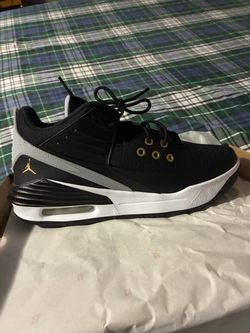 Jordan Max Aura 5