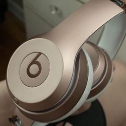 Rose Gold Beats