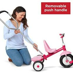 Radio Flyer Deluxe Steer & Stroll Trike

