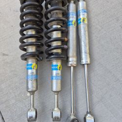 Bilstein 5100 Toyota FJ Cruiser shocks