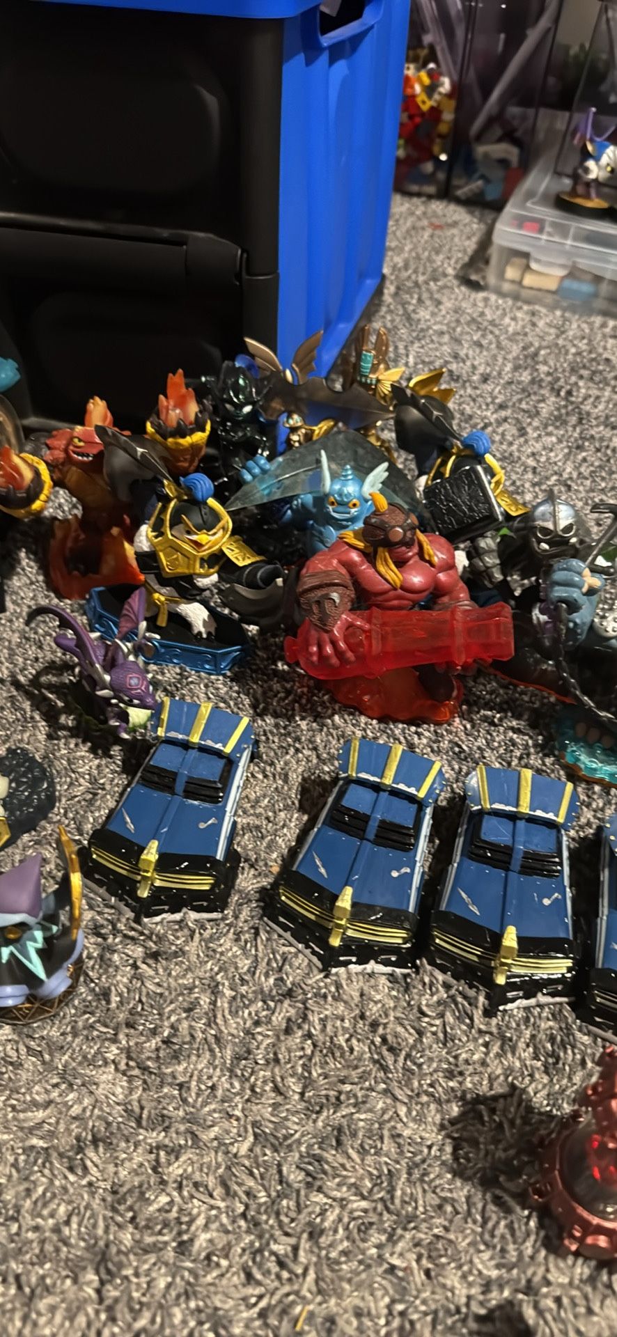 Huge Skylander Lot
