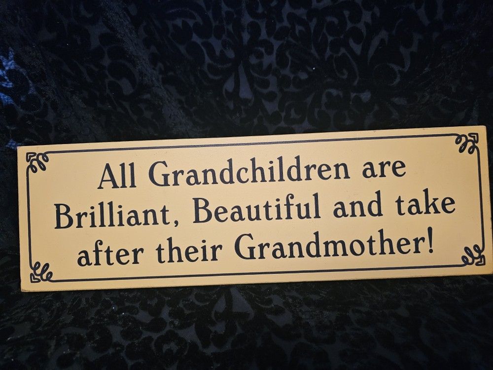 $5.00 - Whimsical Grandmother Decor! PICKUP SATURDAY AT THE WOODLANDS IN MORROW COMMUNITY GARAGE SALE!
