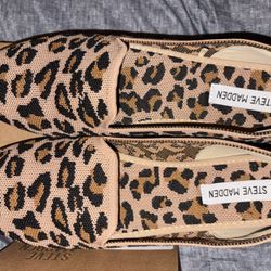 Steve Madden Flats $30