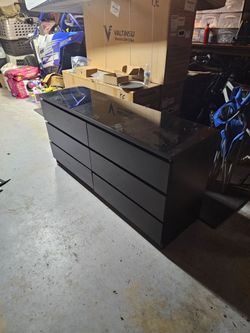 6 drawer black dresser