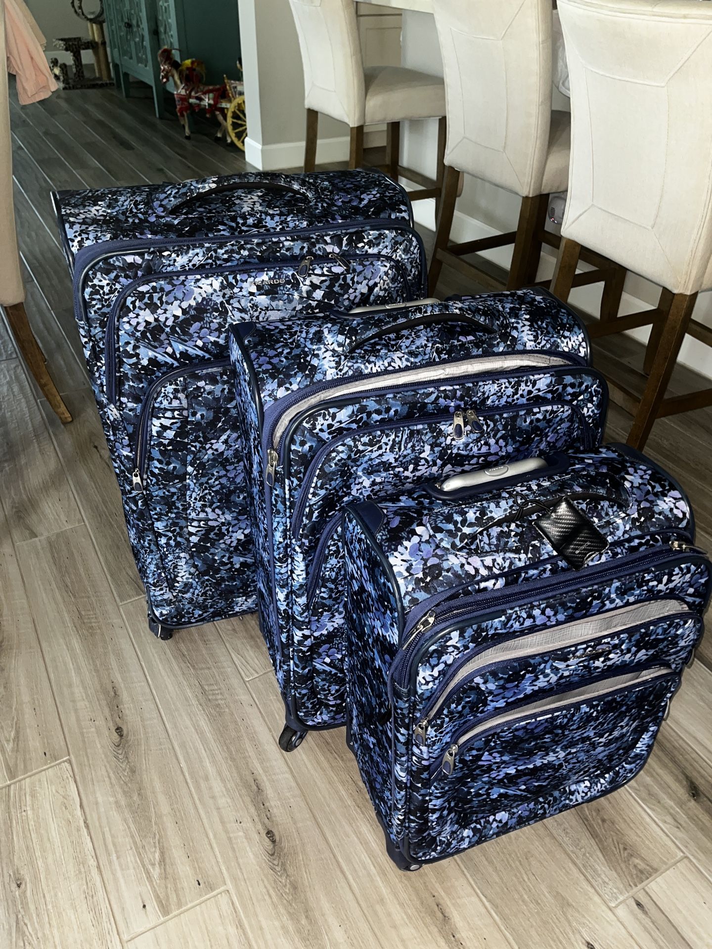 3 Piece Suitcase Set