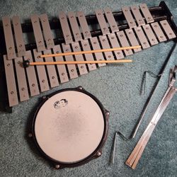 Xylophone Kaman CB700 
