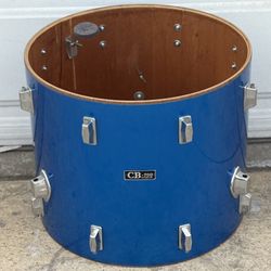 CB-700 18" Floor Tom Shell for Drum Set. No hoops, no heads, no legs. Clean inside and out.