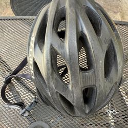 Italy Giro Helmet 