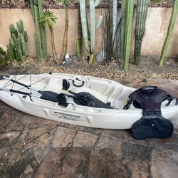 Hobie Mirage Hank Parker Sport Fish - 9.5’ Kayak With Accessories