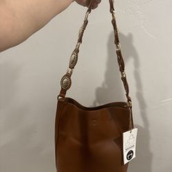 Brown Buckle Purse🤎🤠