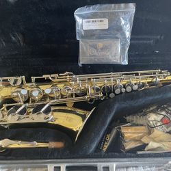 Yamaha Alto Saxophone  W/case 