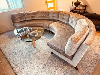 Weiman Curved Sectional Sofa in Gray Velvet