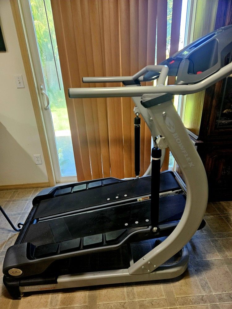 Bowflex Treadclimber TC10 $200