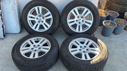 Ford edge 17 Inch aluminum wheels and Tires 5x4.5 Lug pattern