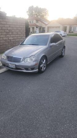 2005 Mercedes-Benz S-Class