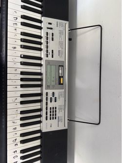 Piano Casio LK-175