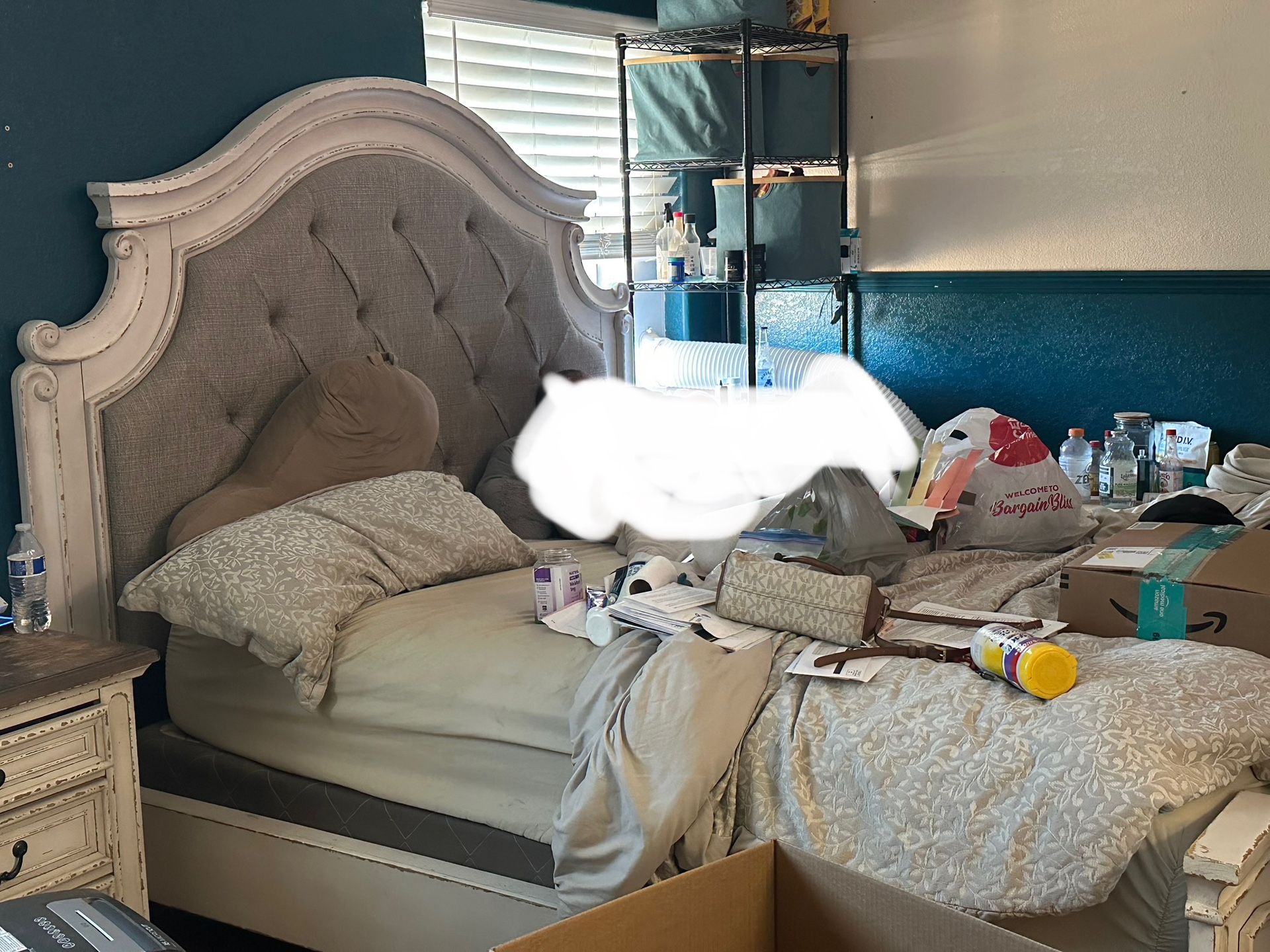 Used Realyn King Upholstered Panel Bed Set