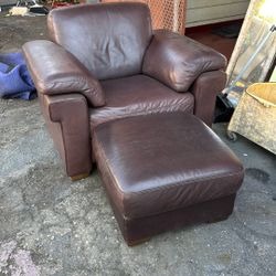 COUCH CHAIR! 