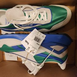 Reebok Men Sneakers  Size 13