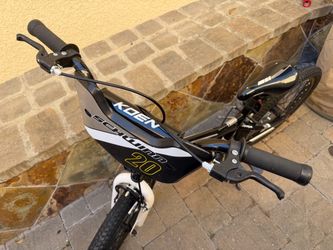 Schwinn 20" Kids Bike Black