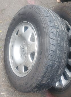 2002-2004 Honda CR-V Wheel,/ Tire 15inch