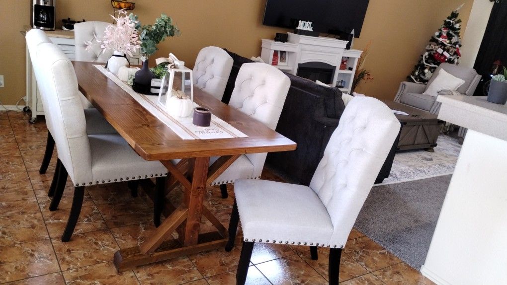 Custom Designed Farmhouse Style Dining Tables.