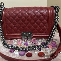 Chanel Caviar Leather Dark Red Le Boy Old Medium With Gun Metal Hardware