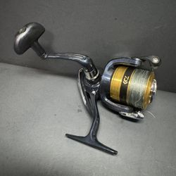 Daiwa Fishing Spinning Reel - Like New