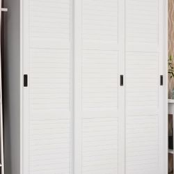 Armoire Used 