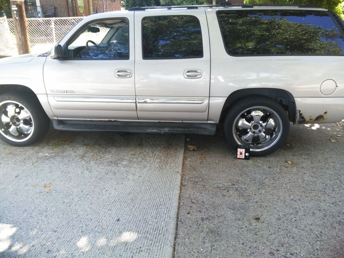 2004 GMC Yukon