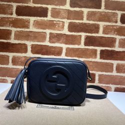 Women‘s cross-body bag gucci