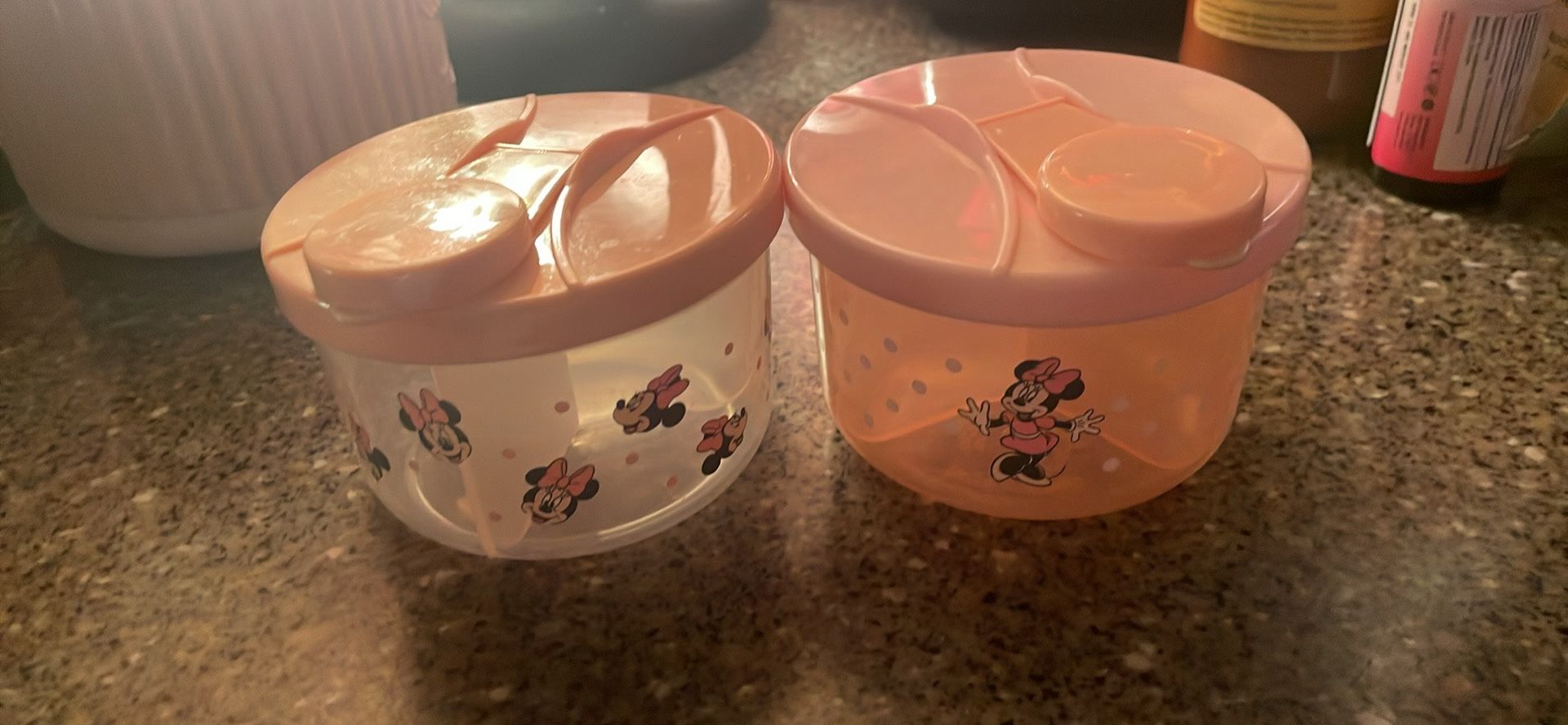 Minnie Mouse Formula Containers