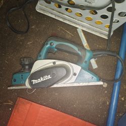 Makita 6.5 Amp 3-1/4 in. Corded Handheld Planer 