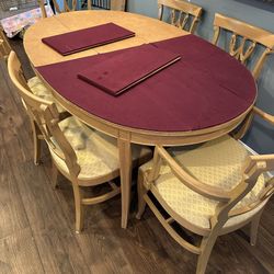 MID CENTURY MODERN R-WAY DINING SET TABLE W/6 CHAIRS, 2 LEAFS AND A PROTECTOR PAD