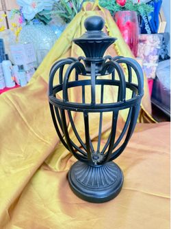 Home interiors candelabro