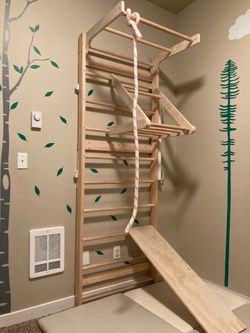 Children’s Wall Climber