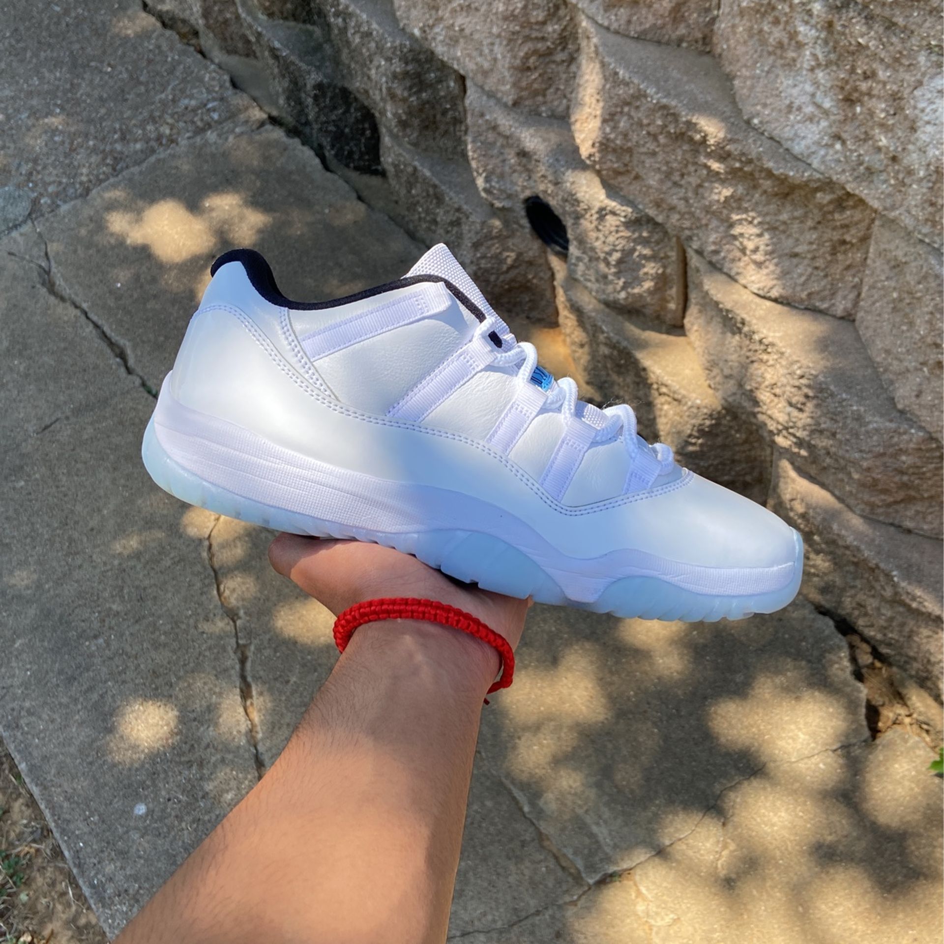 Jordan 11 Low Legend Blue Size 10.5 Vnds