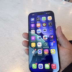 IPhone 16 Pro Max 256 Tmobile Metro 