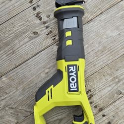 RYOBI
ONE+ 18V Cordless Reciprocating Saw (Tool Only