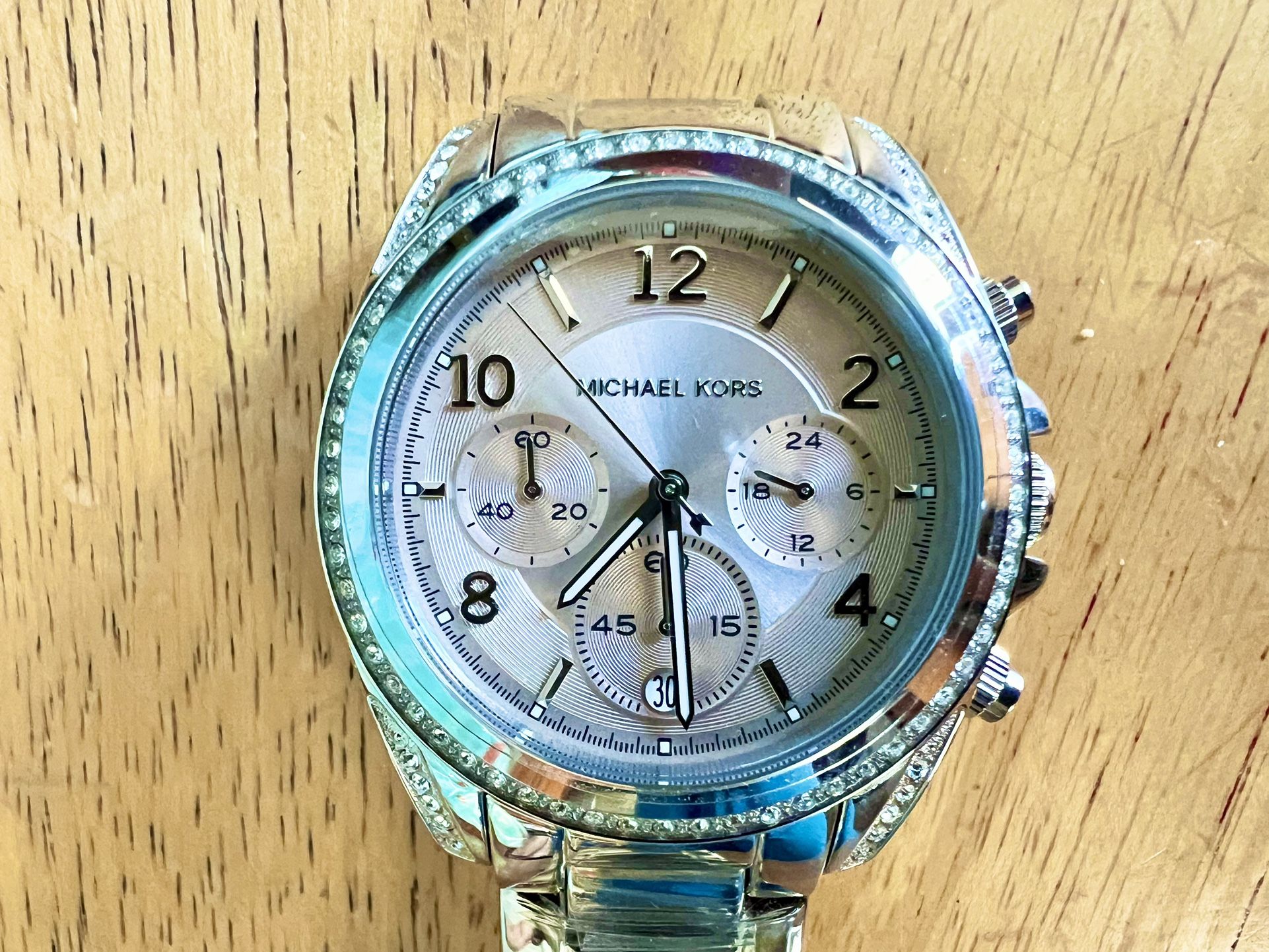 NEW Michael Kors Watch With Diamond Bezel 