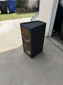 12” Sub Box In Good Conditions